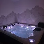 Privatif Pres De Jacuzzi Sauna Daire
