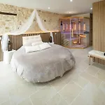 דירה Privatif Pres De Jacuzzi Sauna *