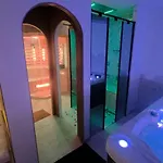 Privatif Pres De Jacuzzi Sauna Provins