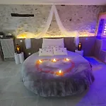 Privatif Pres De Jacuzzi Sauna