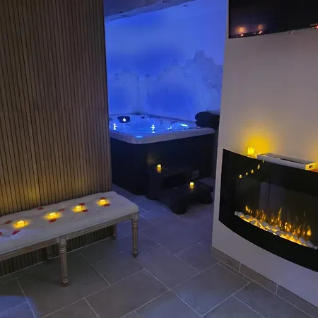 Privatif Pres De Jacuzzi Sauna * פרובן