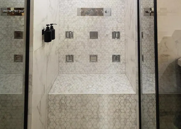 Privatif Pres De Jacuzzi Sauna * Provins
